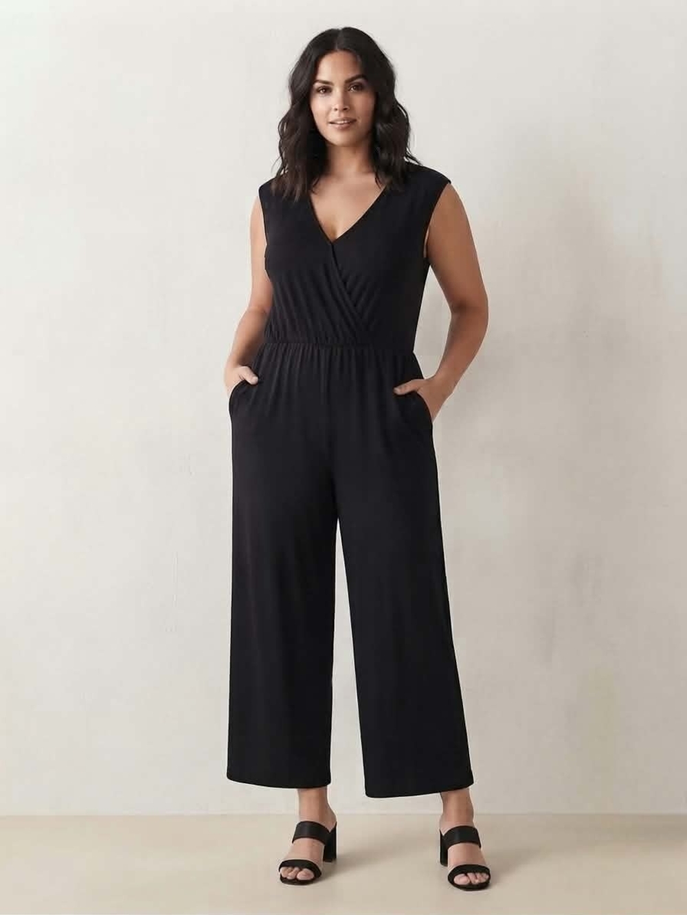 BloomChic Sleeveless Wide-Leg Jumpsuit with Pockets Size US 12